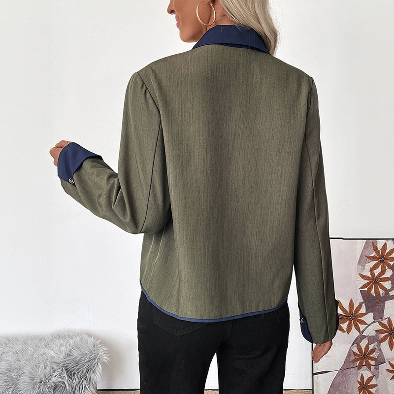 Elegant Vintage Jacket with Metal Buttons, Lapel and Contrast Trim